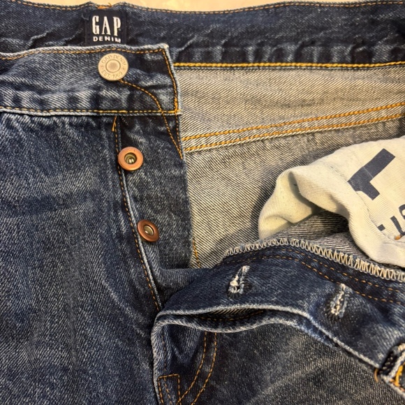 GAP Men’s Denim Jeans - Picture 4 of 6